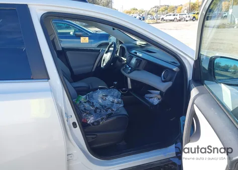 2017 Toyota Rav4 Limited z USA, uszkodzony, nr VIN 2T3DFREV4HW689041